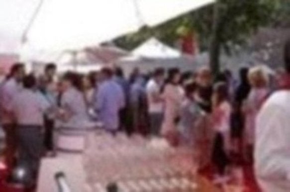 Cada San Mateo, la Terraza recibe a amigos lectores con ganas de festejar. :: L.R.