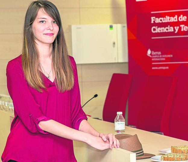 Laura Capapé el día que presentó su producto de quinta gama y que captó la atención del CITA-CTIC para desarrollarlo. :: U.R./