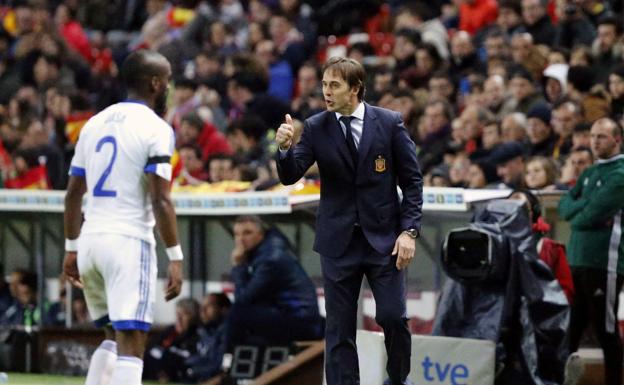 Julen Lopetegui, durante uno de los partidos de la selección en España.