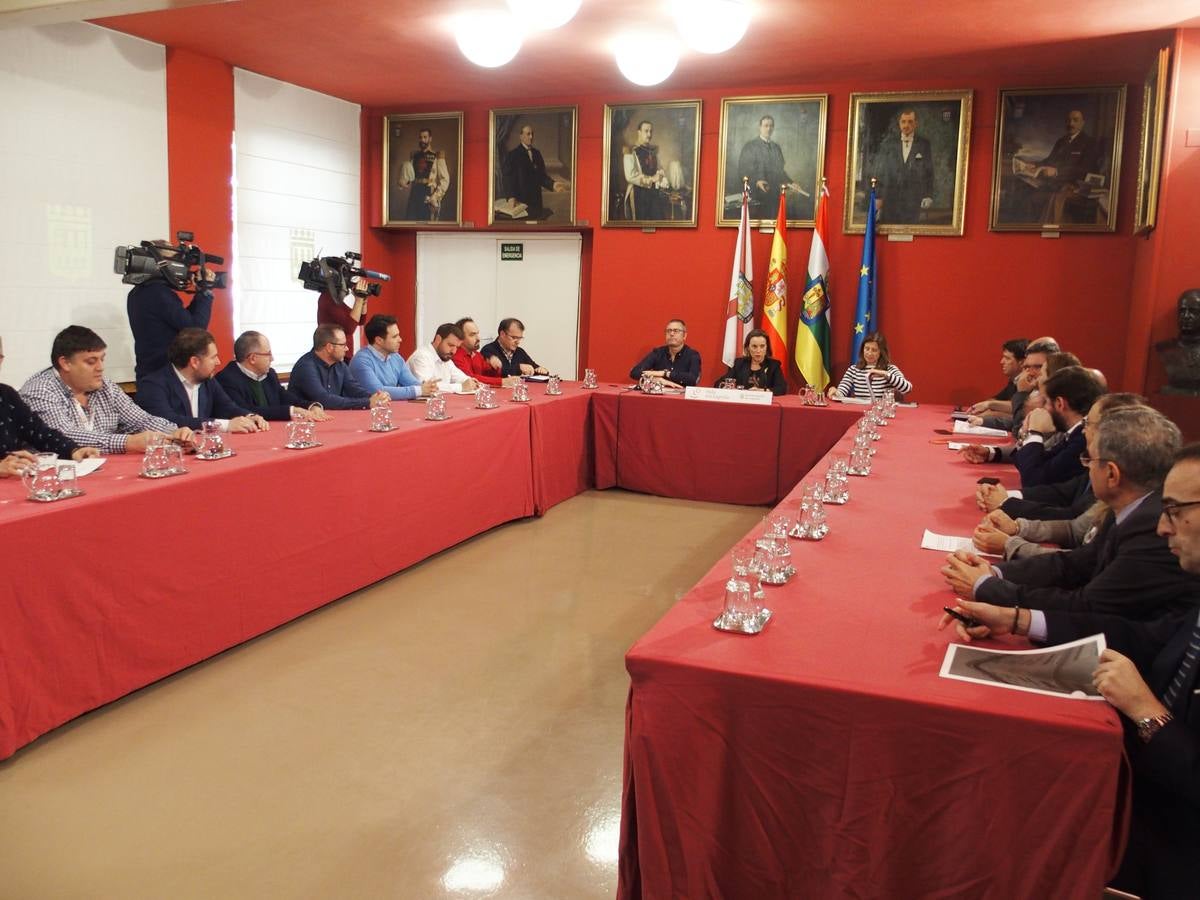 El Ayuntamiento edita una guía para agilizar las licencias urbanísticas