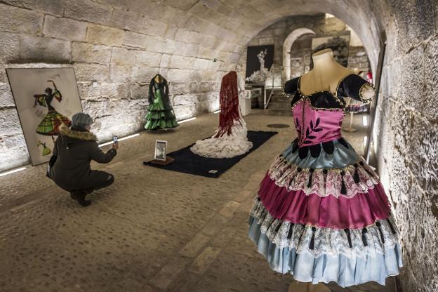Vestuario de la muestra. :: j.r./