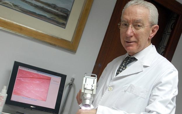 Miguel Aizpún, Dermatólogo
