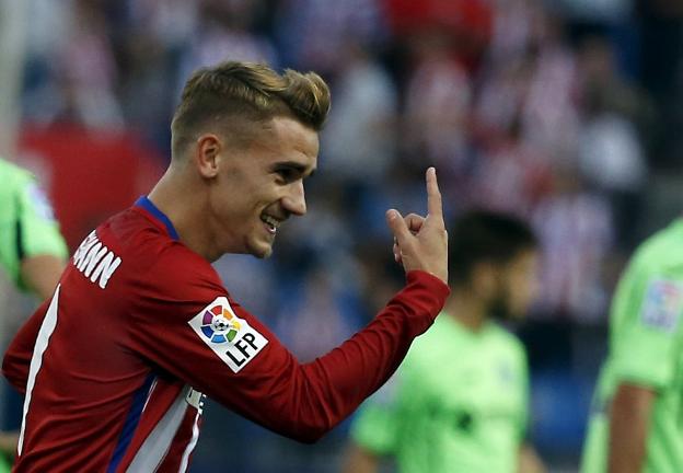 Griezmann celebra su gol ante el Getafe en la primera vuelta. / REUTERS