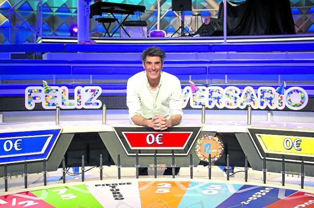 Jorge Fernández agradece la suerte de contar con el público «más animado» de la televisión. :: R. C./