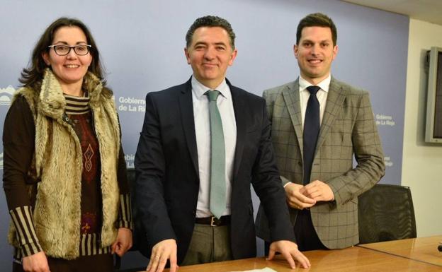 Raquel Sáez, Carlos Cuevas y Carlos Yécora./U.M.C.