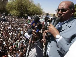 El presidente sudanés durante su discurso. / Reuters/