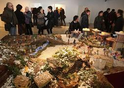 Uno de los belenes que tiene la exposición en la Esdir. / JUAN MARÍN/