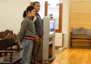 Los dos acusados, durante el juicio celebrado en Logroño./JUAN MARÍN/