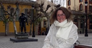 Chelo Álvarez-Stehle, residente en Los Ángeles desde 1995, ayer en Logroño, su ciudad natal. :: DÍAZ URIEL/
