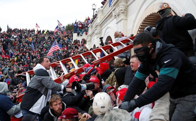El Congreso de EE UU levanta el velo sobre el asalto al Capitolio